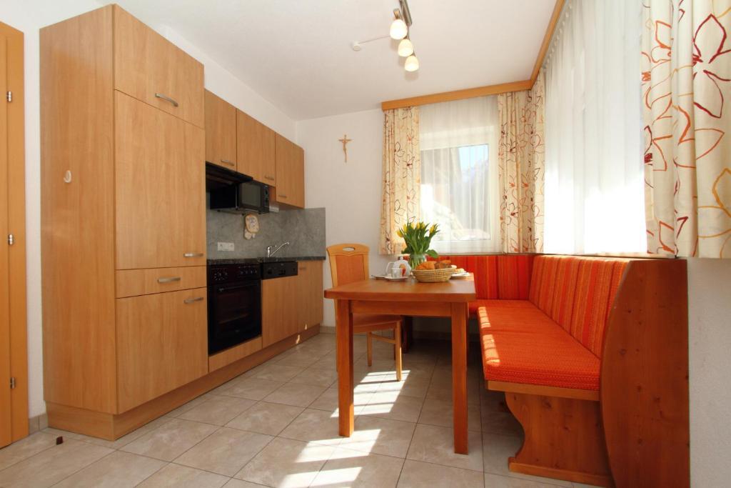 Adlerhof Apartman Sankt Leonhard im Pitztal Szoba fotó